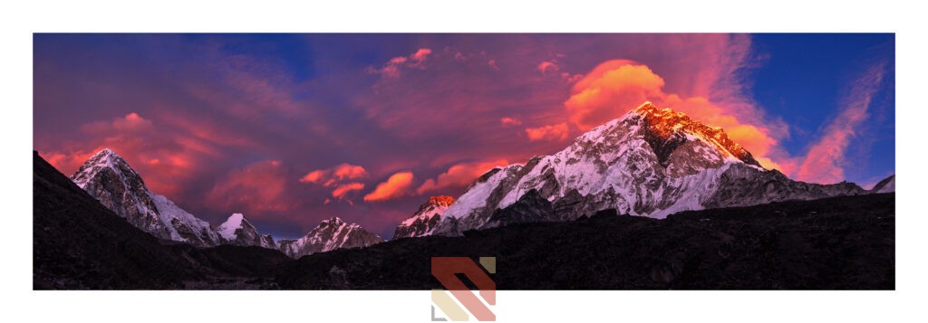 One of the rarest views of the Mt-Everest.